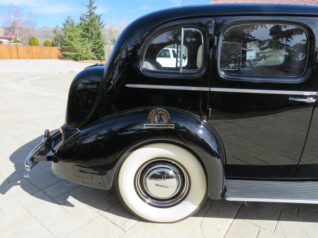 1937 BUICK ROADMASTER  Series 80 Model 81 F  Formal Sedan