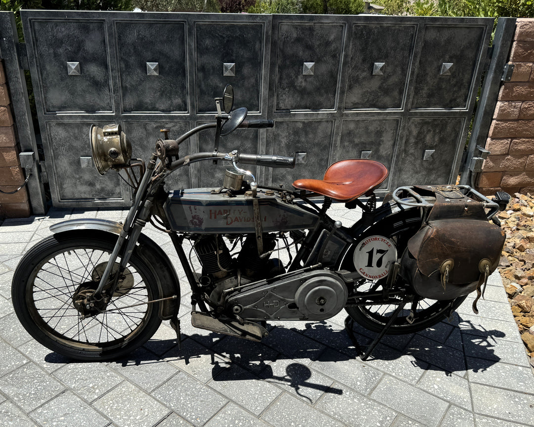 1915 Harley Davidson Model 11F - Motorcycle Cannonball